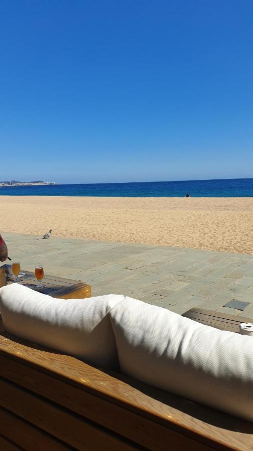 Les Pieds Dans L' Eau Appartement Empuriabrava Buitenkant foto