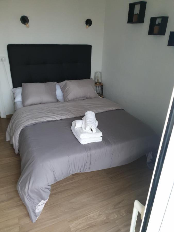 Les Pieds Dans L' Eau Appartement Empuriabrava Buitenkant foto